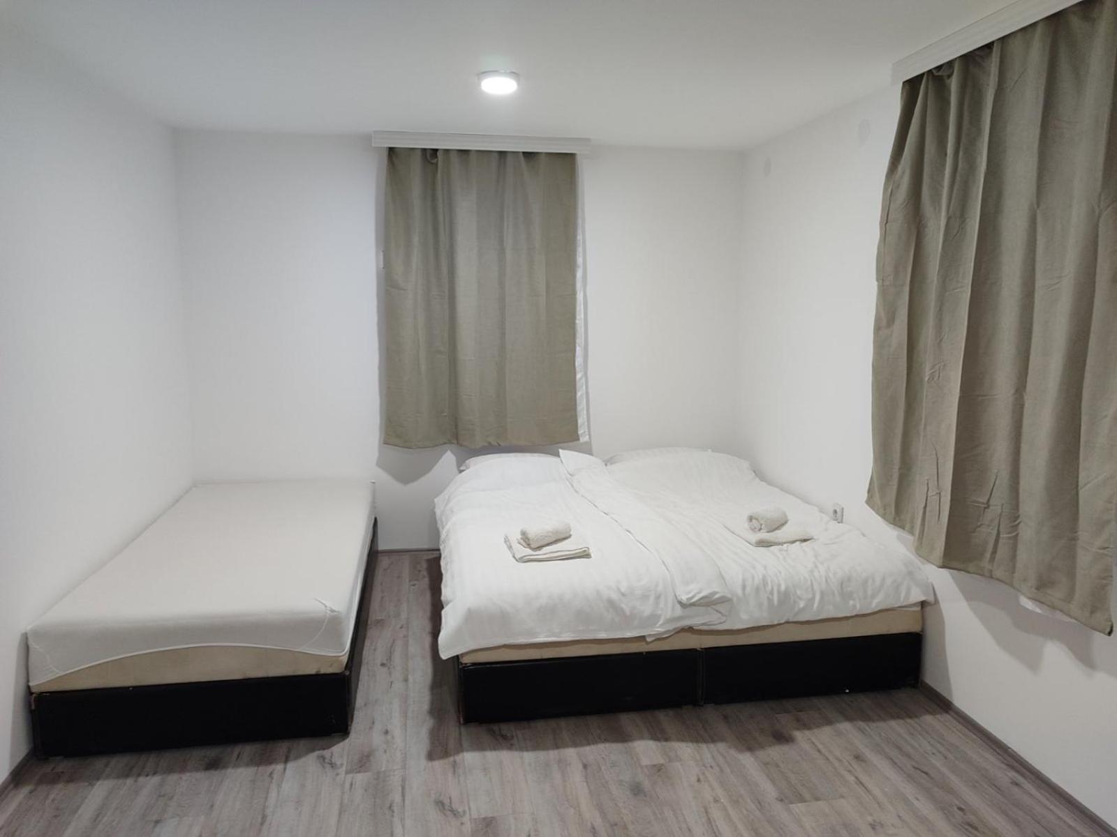Ni Apartmani Hub מראה חיצוני תמונה